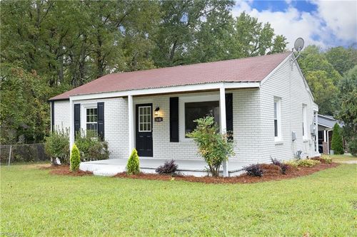 1600 Victory St, Greensboro, NC, 27407-3557 | Card Image