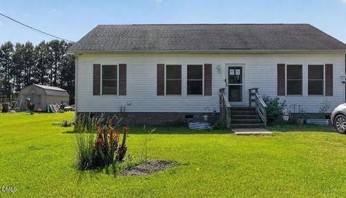 142 Lovers Ln, Elizabeth City, NC, 27909-9313 | Card Image