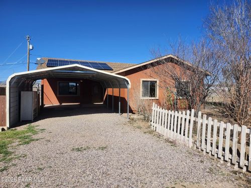 470 W Acapulco Way, Paulden, AZ, 86334-3469 | Card Image