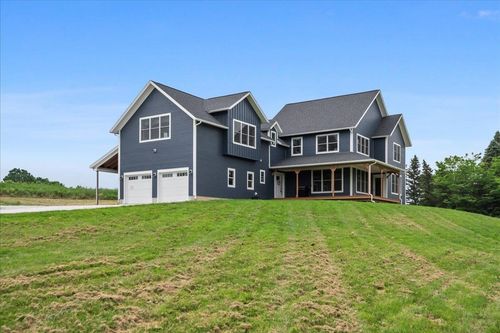 3888 Spear St, Charlotte, VT, 05445-9751 | Card Image