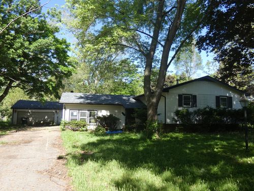 5140 N 4300w Rd, Bourbonnais, IL, 60914-4115 | Card Image