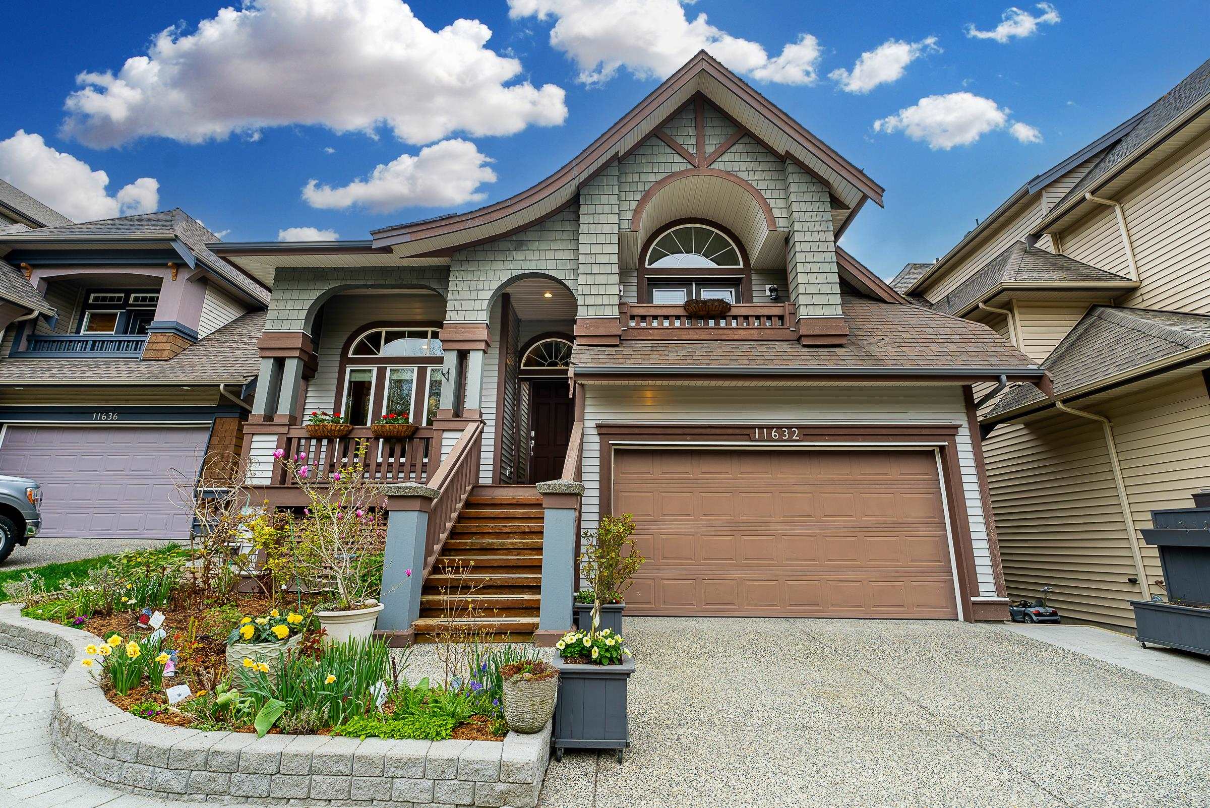 11632 Harris Road, House other with 5 bedrooms, 3 bathrooms and 6 parking in Pitt Meadows BC | Image 2