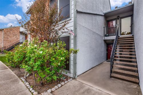 apt-206-15151 Berry Trl, Dallas, TX, 75248-6316 | Card Image