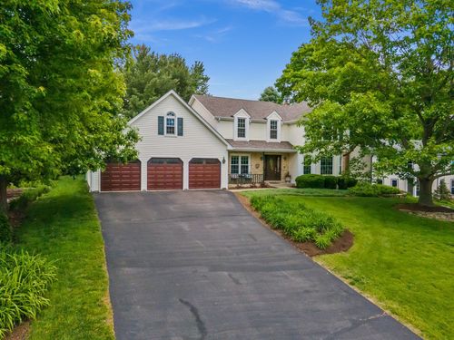 5N647 Forest Glen Ln, St. Charles, IL, 60175-8289 | Card Image