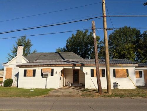 211 E Main St., New Albany, MS, 38652 | Card Image