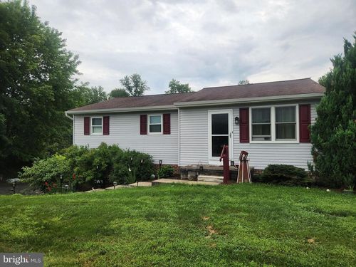 1247 Creek Rd, MANHEIM, PA, 17545-9545 | Card Image