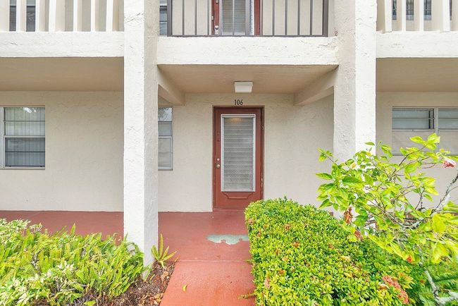 APT-106 - 31 Abbey Ln, Condo with 2 bedrooms, 2 bathrooms and null parking in Delray Beach FL | Image 5