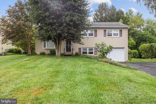 1514 N Hills Ave, WILLOW GROVE, PA, 19090-4214 | Card Image