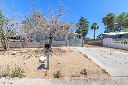 3650 Arbolado Dr, Las Vegas, NV, 89121-2902 | Card Image