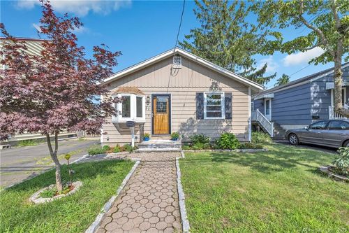 57 Coolridge Rd, Milford, CT, 06460-7621 | Card Image