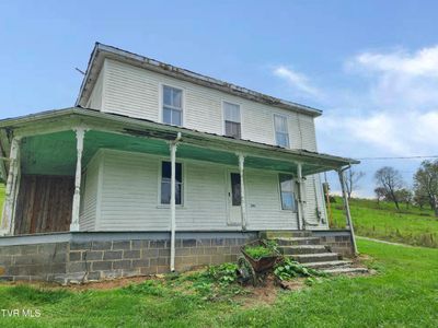 30054 Hillman Highway Highway, House other with 3 bedrooms, 1 bathrooms and null parking in Meadowview VA | Image 1