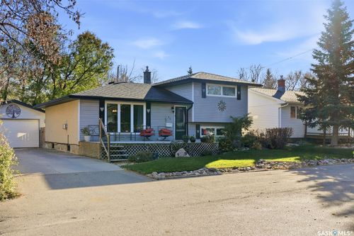 25 Short Street, Lumsden, SK, S0G3C0 | Card Image
