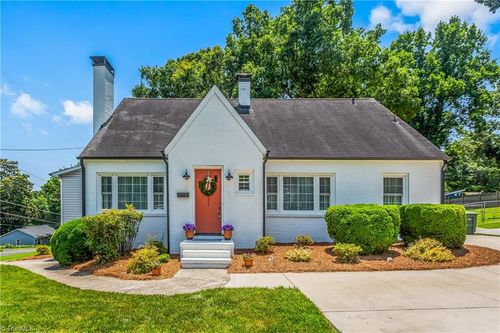 1531 S Hawthorne Rd, Winston-Salem, NC, 27103-4139 | Card Image