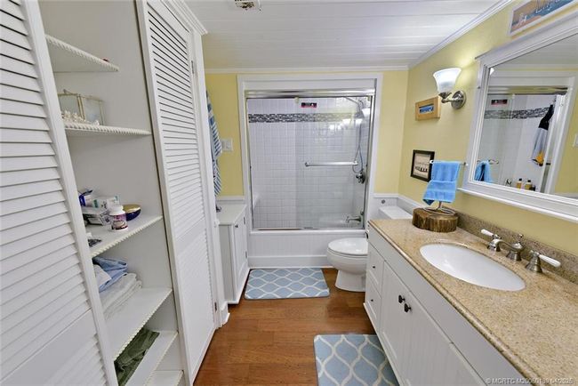 1-11A - 2355 Ne Ocean Blvd, Condo with 1 bedrooms, 2 bathrooms and 1 parking in Stuart FL | Image 19