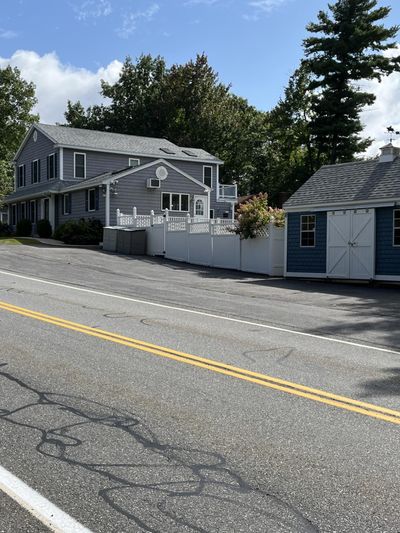 303 N Main Street, House other with 3 bedrooms, 3 bathrooms and null parking in Salem NH | Image 2