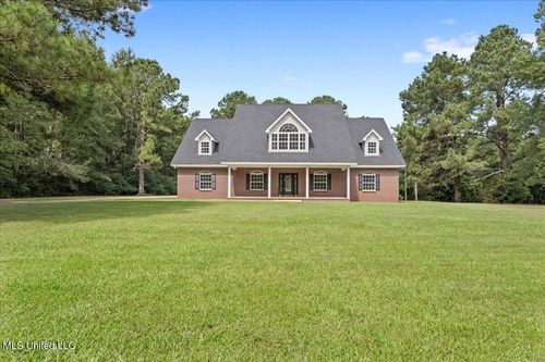 535 Graves Rd, Ellisville, MS, 39437-8401 | Card Image