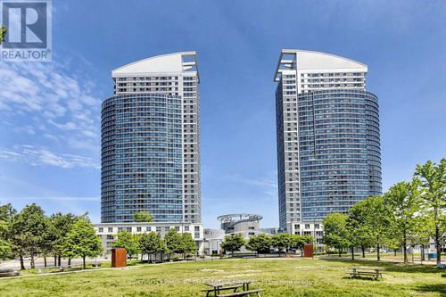 3503-38 Lee Centre Drive, Toronto (Woburn), ON, M1H3J7 | Card Image