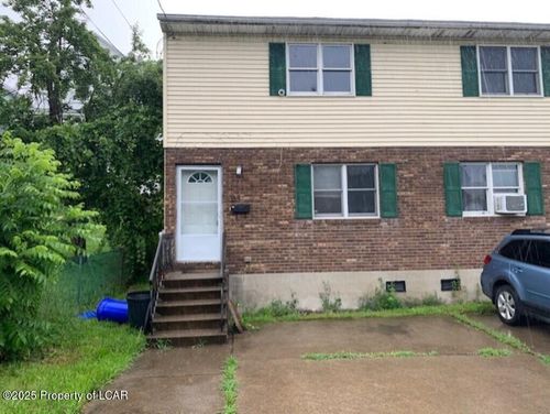 133 Tobin Ln, Edwardsville, PA, 18704-2328 | Card Image