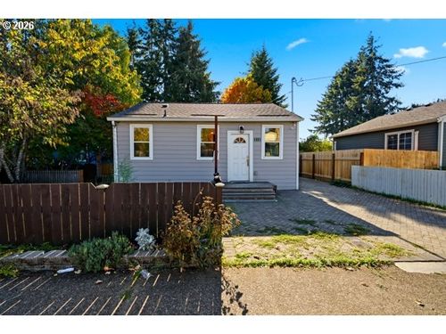 213 W Ellendale Ave, Dallas, OR, 97338 | Card Image