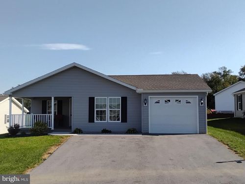24 Burke Dr, SHIPPENSBURG, PA, 17257-8128 | Card Image