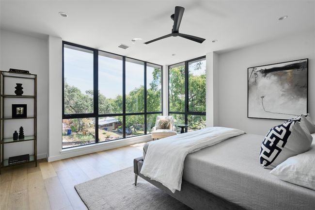 3003 Oakhaven Dr, House other with 5 bedrooms, 5 bathrooms and 4 parking in Austin TX | Image 18