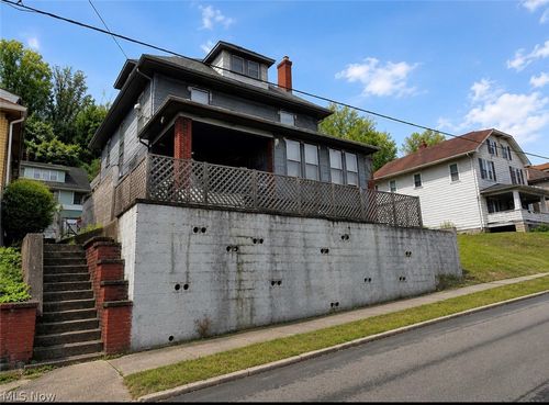 3423 Elm St, Weirton, WV, 26062-4542 | Card Image