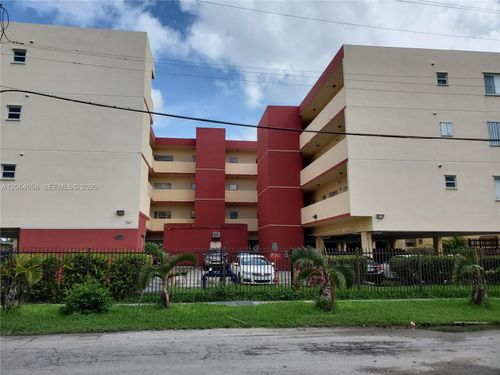 403-1627 Nw 18th St, Miami, FL, 33125-2401 | Card Image