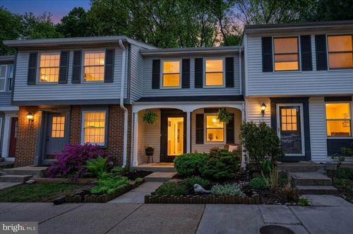 8014 Grandview Ct, SPRINGFIELD, VA, 22153-3813 | Card Image