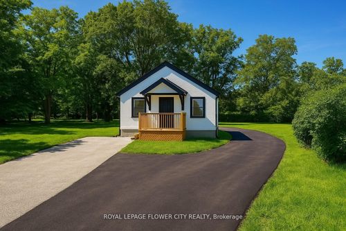 4509 White Oak Rd, London, ON, N6E3Y9 | Card Image