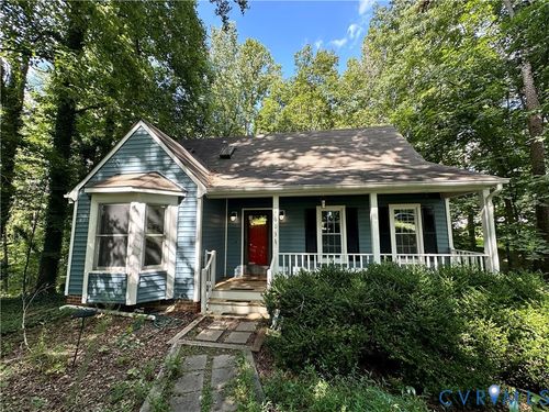 8603 Boones Bluff Mews, Chesterfield, VA, 23832-7692 | Card Image