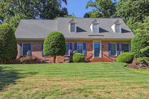 136 Captaine Graves, Williamsburg, VA, 23185-8906 | Card Image