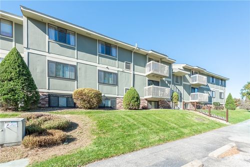 11a-2461 Brook Ledge Rd, Bridgeville, PA, 15017 | Card Image
