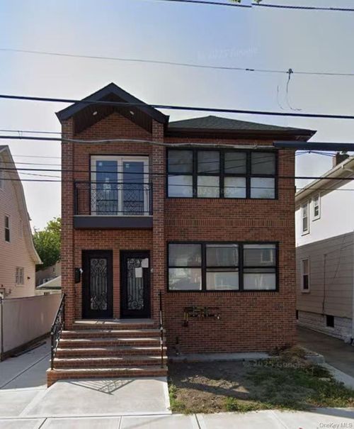 149-20 17th Ave, Whitestone, NY, 11357-2540 | Card Image