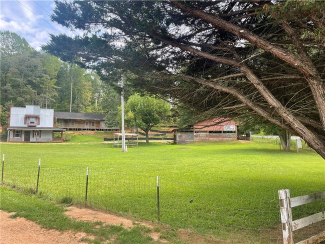 614 Village Dr, Home with 0 bedrooms, 0 bathrooms and null parking in Mountain Rest SC | Image 4