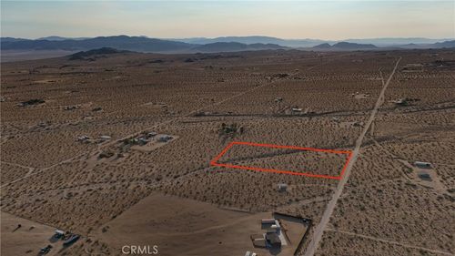 766 Quail Bush Rd, Landers, CA, 92285 | Card Image