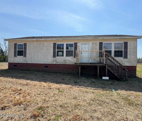 2481 Zims Trl Ne, Bolivia, NC, 28422-8251 | Card Image