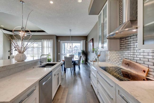201 Heritage Isle, House other with 4 bedrooms, 4 bathrooms and 6 parking in Heritage Pointe AB | Image 8