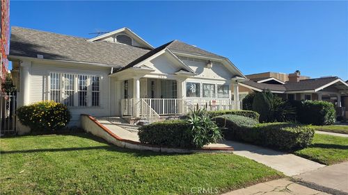 242 N St Andrews, Los Angeles, CA, 90004 | Card Image