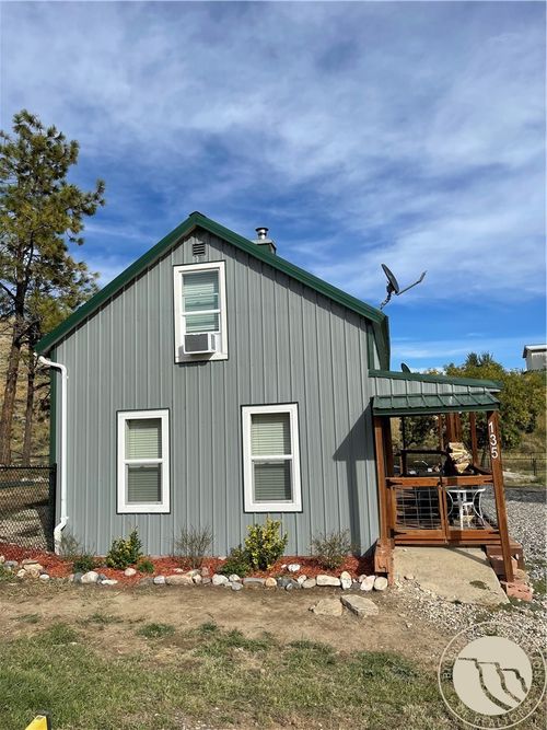 135 N 1st St, Bearcreek, MT, 59007-9518 | Card Image