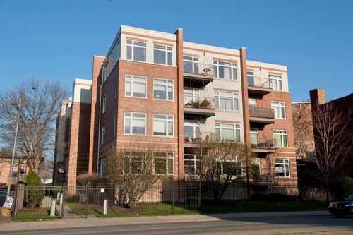 203-515 Harlem Ave, Oak Park, IL, 60302-1866 | Card Image