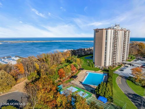 209-1 Scenic Dr, Highlands, NJ, 07732-1329 | Card Image