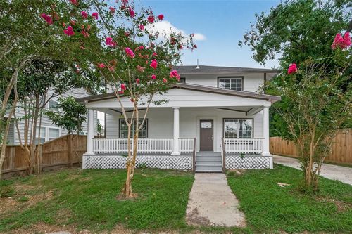 1933 Santa Rosa St, Houston, TX, 77023-2532 | Card Image