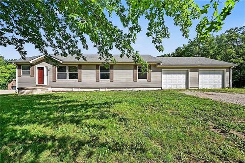 39232 Fitch Rd, Richmond, MO, 64085-8300 | Card Image