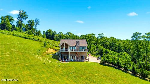 301 Mountain Way, Sharps Chapel, TN, 37866-2537 | Card Image