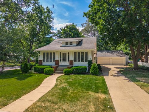 1507 E Taylor St, Bloomington, IL, 61701-5650 | Card Image