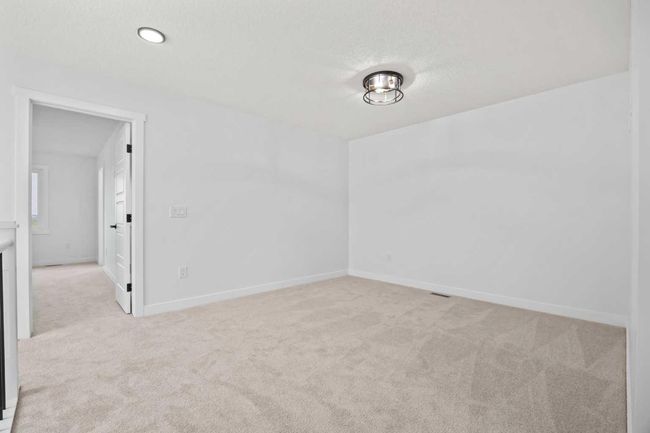 501 Corner Meadows Way Ne, House other with 3 bedrooms, 3 bathrooms and 4 parking in Calgary AB | Image 29