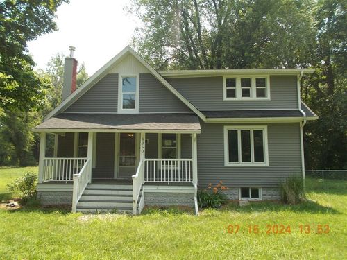 8350 Willow Rd, Milan, MI, 48160-8801 | Card Image