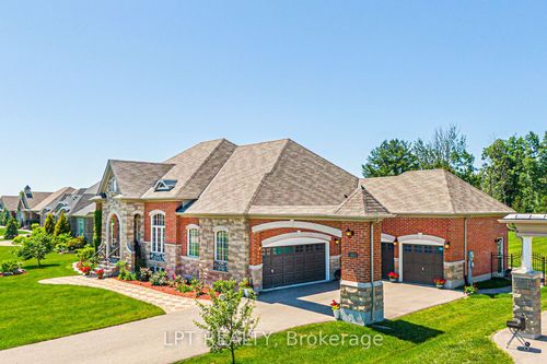 18 Wolford Crt, Keswick, ON, L4P0B1 | Card Image