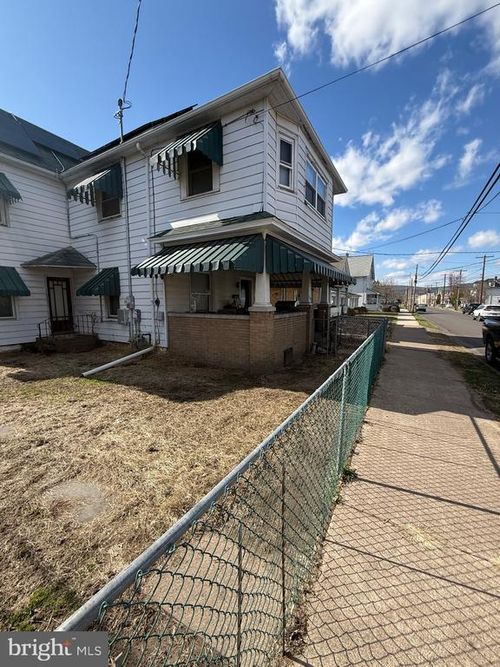339 Lasalle St, BERWICK, PA, 18603-2909 | Card Image