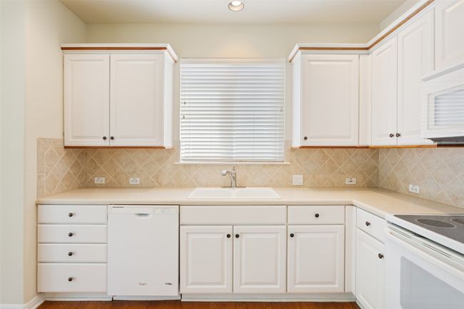 311 Dove Hollow Trl, House other with 2 bedrooms, 2 bathrooms and null parking in Georgetown TX | Image 11